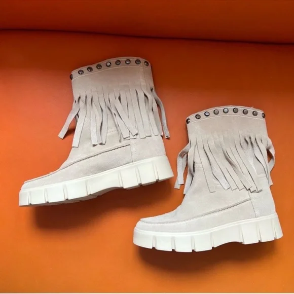 New! GEOX Ghoula Fringe Studded Suede Platform Booties in Taupe - Picture 7 of 13